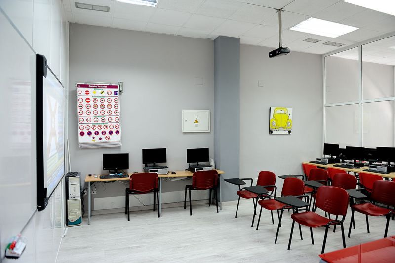 aula teórico 4 - Permiso C+E Camión tráiler